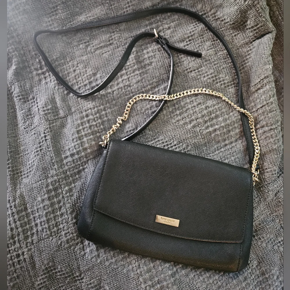Kate Spade Black Saffiano Leather Crossbody Chain Strap Bag